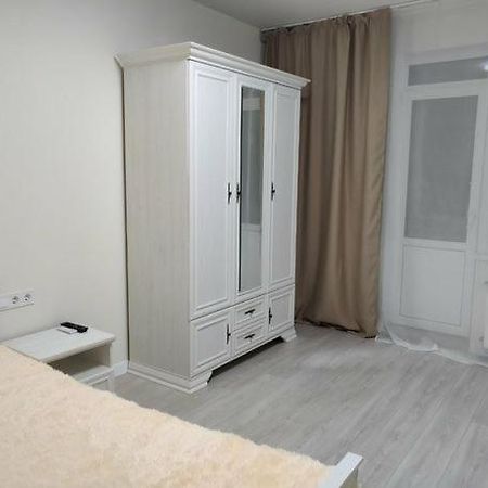 Апартаменти 1-к кв ж/м Радужный Одеса Екстер'єр фото